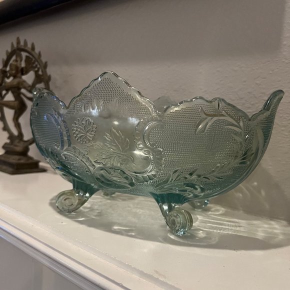 Vintage 1950’s Jeanette Glass Lombardi Footed Bowl - Picture 8 of 11